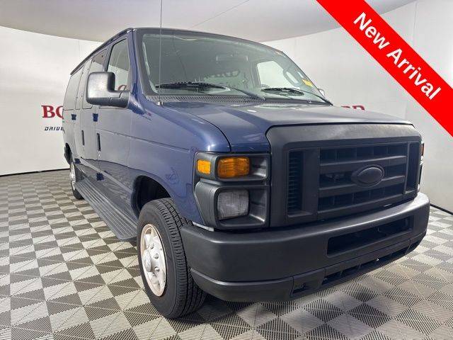2008 Ford Econoline Wagon E-150 XLT — Passenger Van — 96,925 mi — Saint Augustine, FL