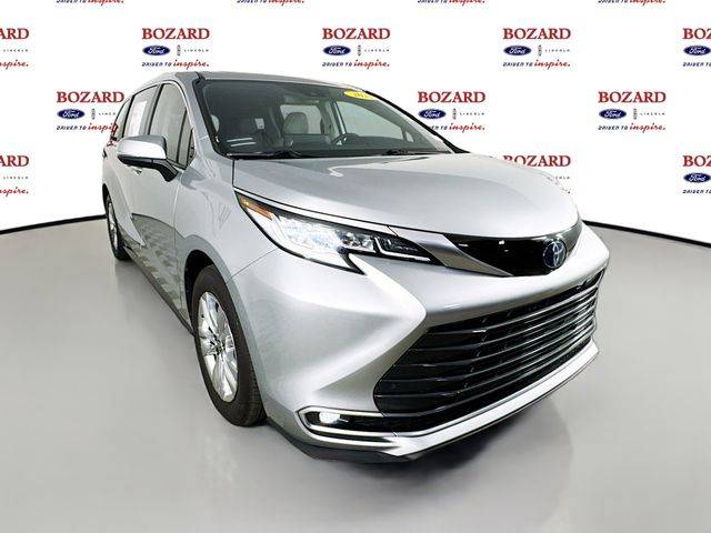 2023 Toyota Sienna Limited — Minivan — 22,687 mi — Saint Augustine, FL
