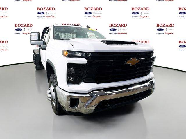 2024 Chevrolet Silverado 3500HD Chassis Cab Work Truck — Chassis Cab Truck — 2,233 mi — Saint Augustine, FL