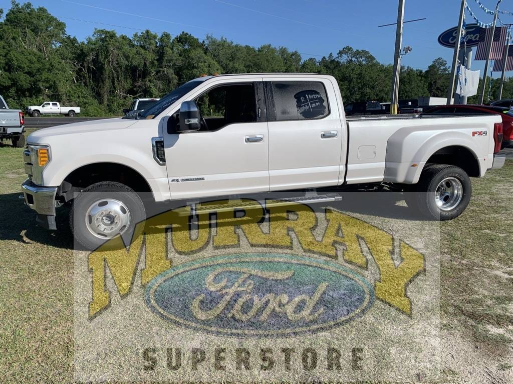 2017 Ford Super Duty F-350 Lariat — Pickup Truck — 68,376 mi — Starke, FL