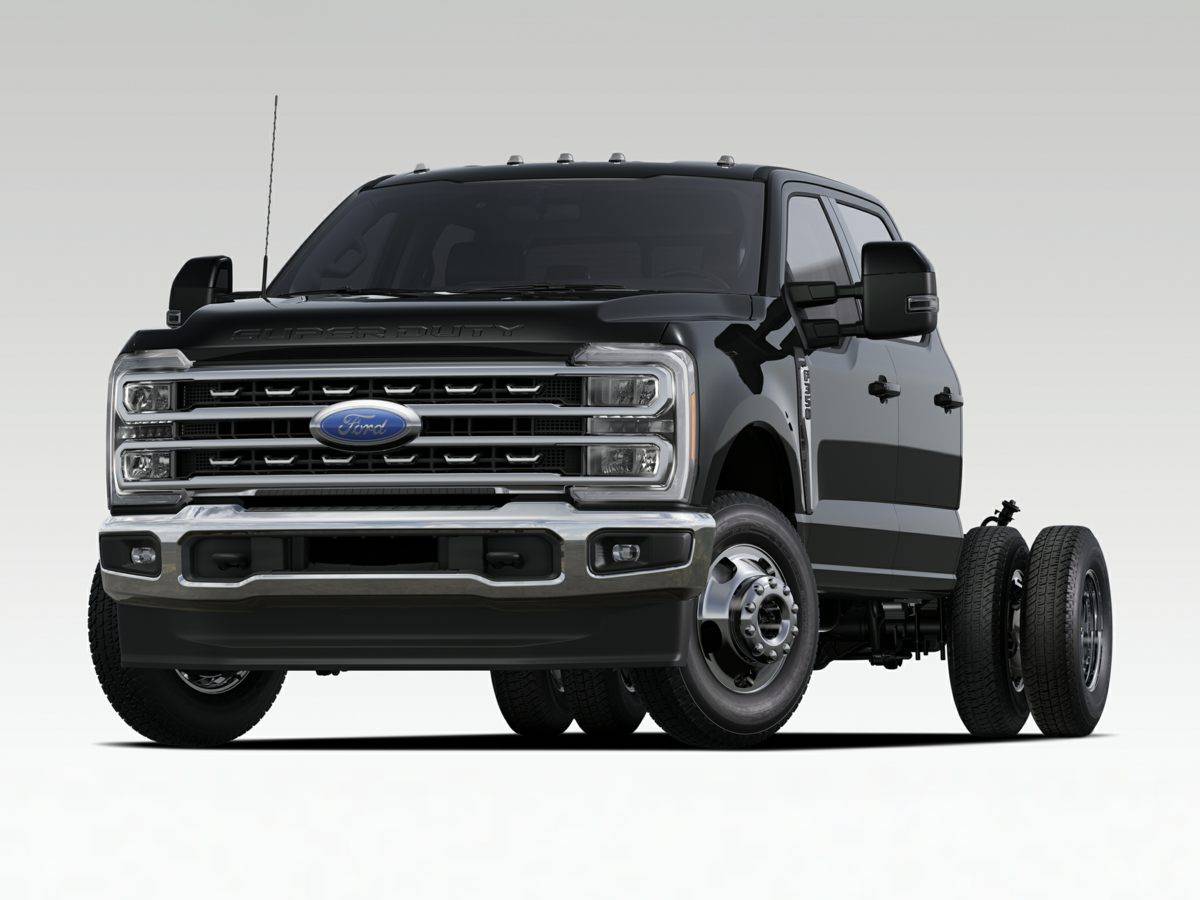 2023 Ford Super Duty F-350 Chassis Cab XLT — Chassis Cab Truck — 5,423 mi — Starke, FL