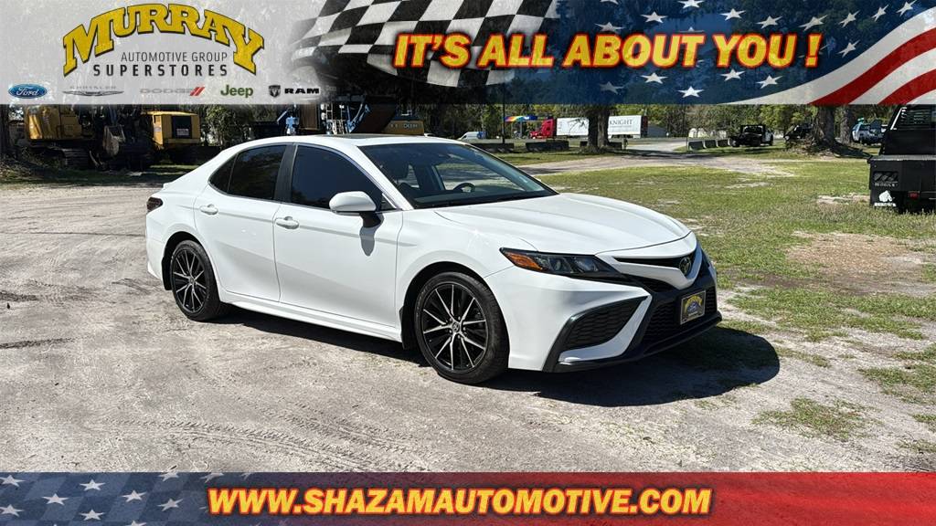 2022 Toyota Camry SE — Sedan — 33,264 mi — Starke, FL