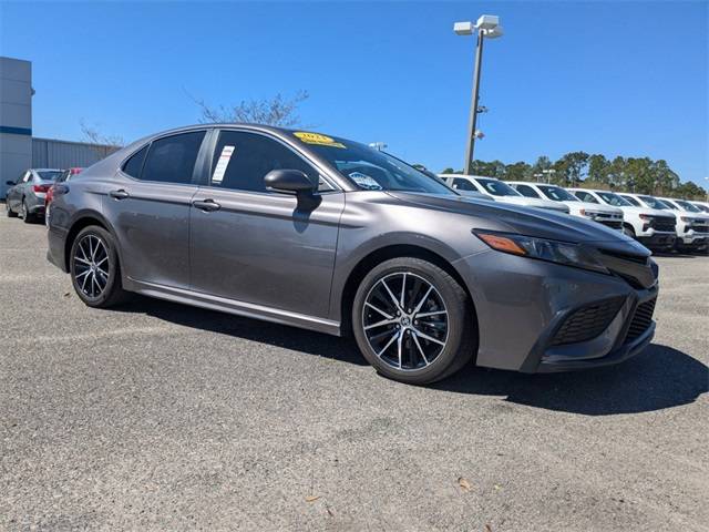 2023 Toyota Camry SE — Sedan — 18,225 mi — Jacksonville, FL