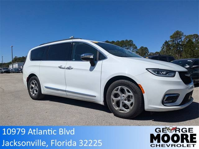 2023 Chrysler Pacifica Limited — Minivan — 55,842 mi — Jacksonville, FL