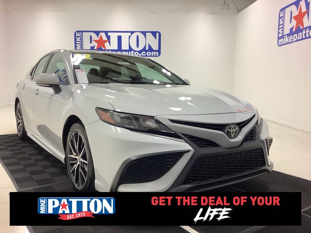 2022 Toyota Camry SE — Sedan — 61,489 mi — La Grange, GA