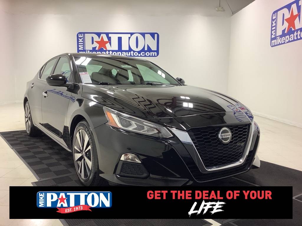 2022 Nissan Altima SV — Sedan — 61,760 mi — La Grange, GA