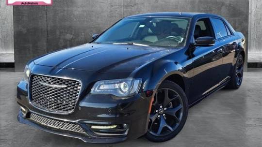2022 Chrysler 300 Touring L — Sedan — 121,844 mi — Phoenix, AZ