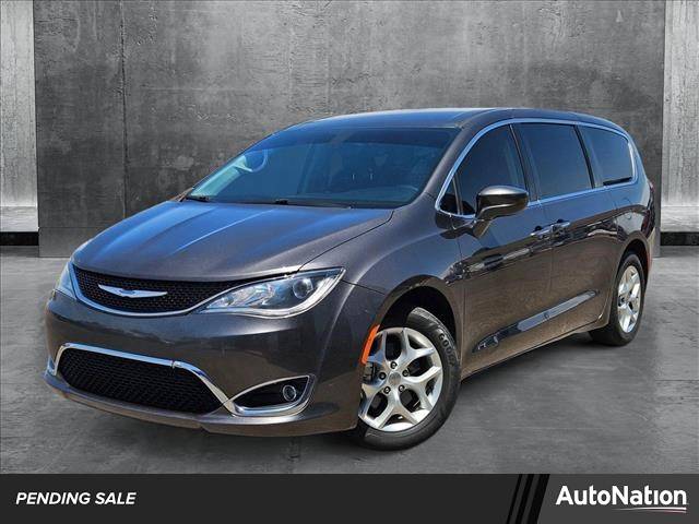 2018 Chrysler Pacifica Touring Plus — Minivan — 78,424 mi — Scottsdale, AZ