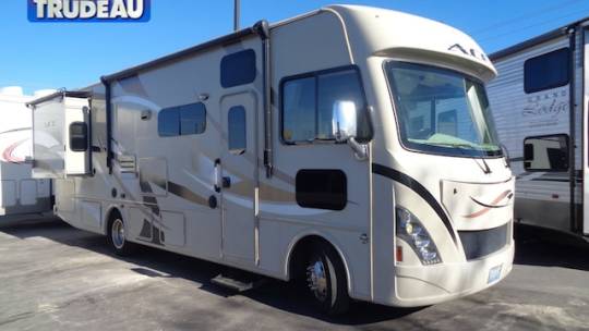 Used Ford Super Duty F-53 Motorhome for Sale (with Photos) | U.S. News ...