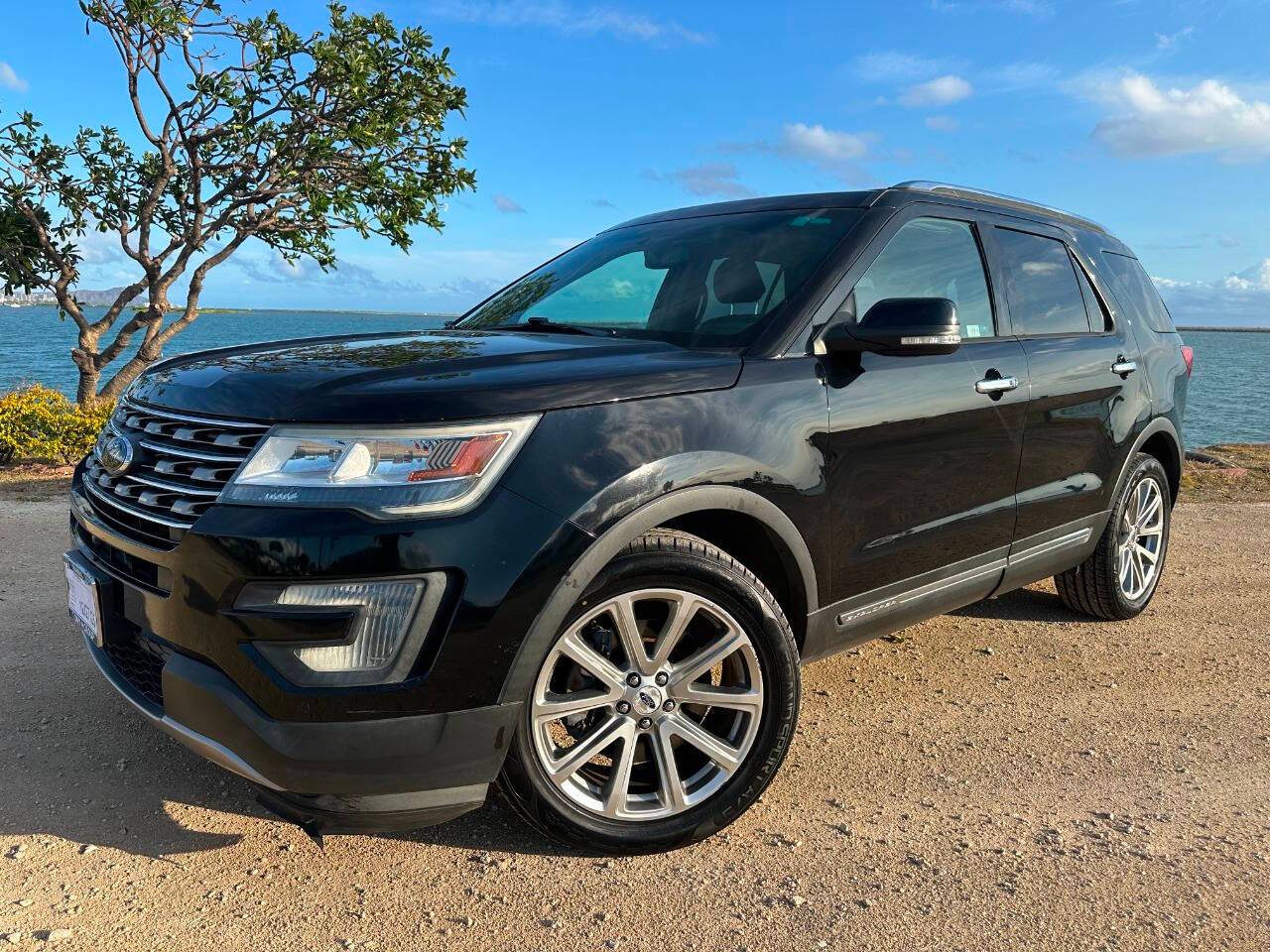 2016 Ford Explorer Limited — SUV — 60,426 mi — Honolulu, HI
