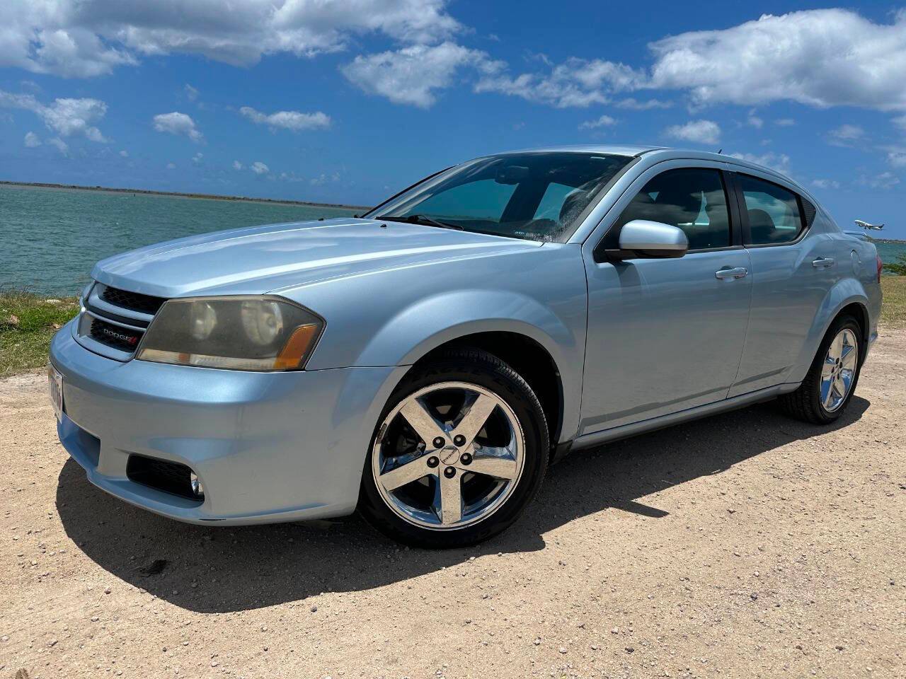 2013 Dodge Avenger SXT — Sedan — 97,950 mi — Honolulu, HI