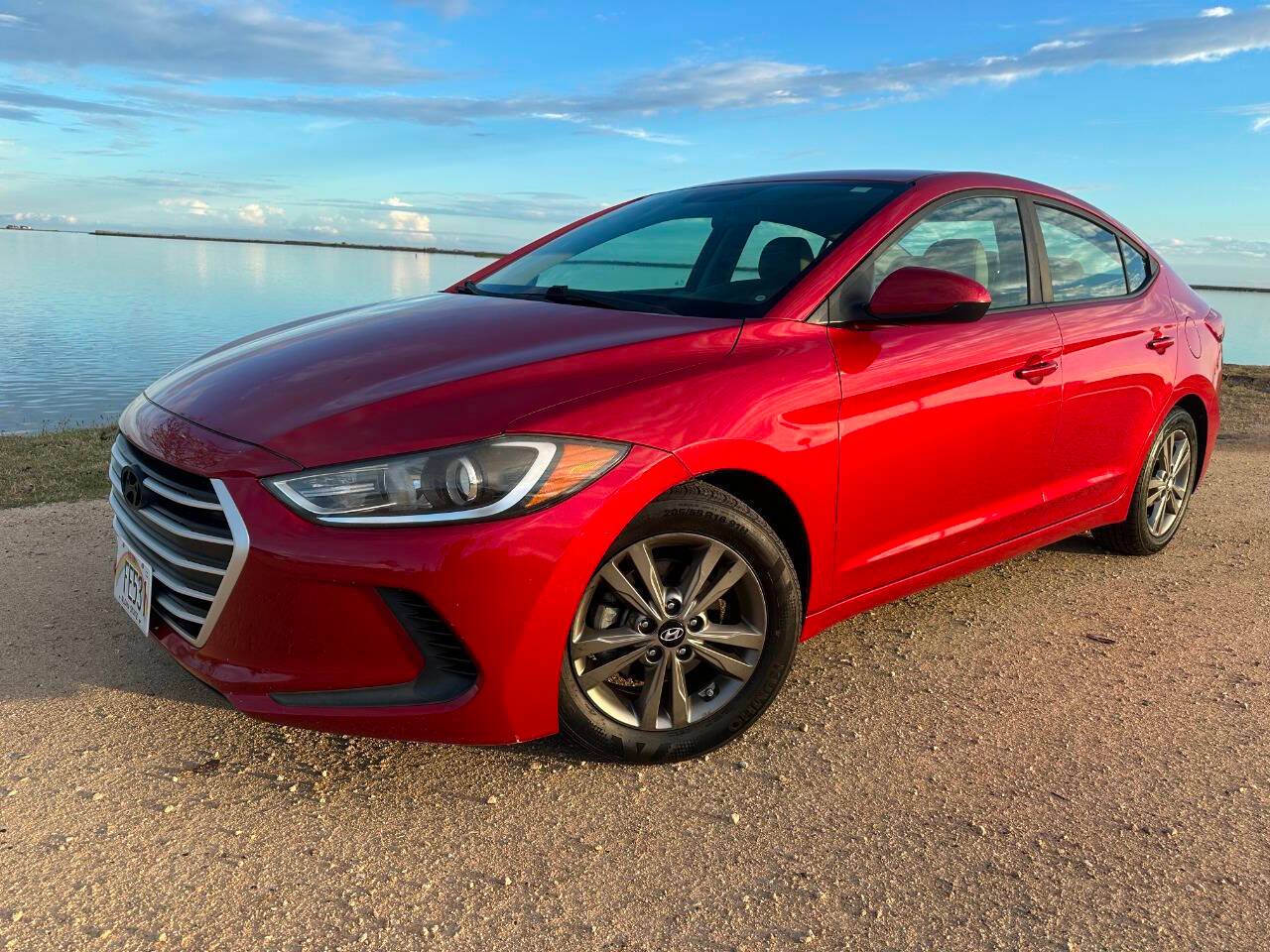 2017 Hyundai Elantra SE — Sedan — 69,640 mi — Honolulu, HI