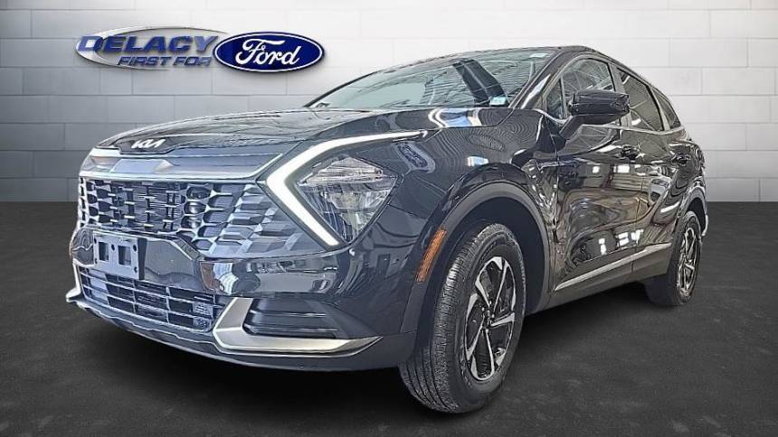 2023 Kia Sportage Hybrid LX — SUV — 17,281 mi — Elma, NY