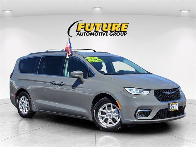 2021 Chrysler Pacifica Touring L — Minivan — 103,367 mi — Fairfield, CA