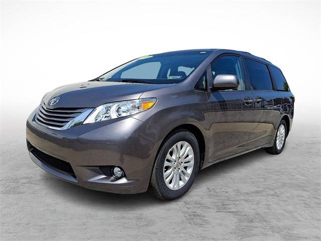 2015 Toyota Sienna XLE Premium — Minivan — 130,057 mi — Fort Washington, PA
