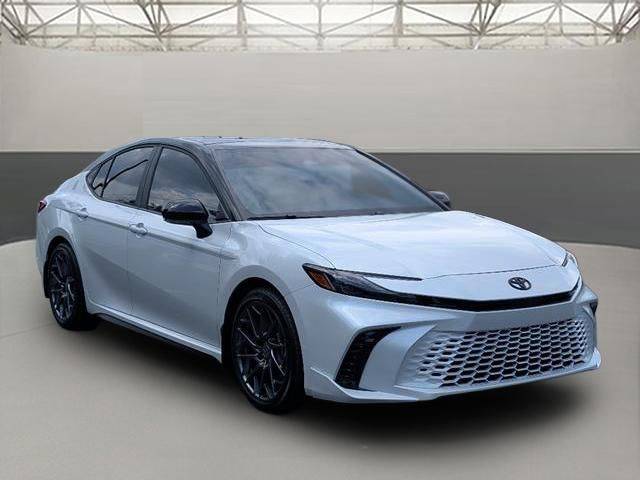 2025 Toyota Camry Hybrid XSE — Sedan — 4,006 mi — Chattanooga, TN