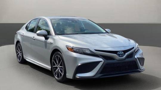 2021 Toyota Camry Hybrid SE — Sedan — 57,969 mi — Chattanooga, TN