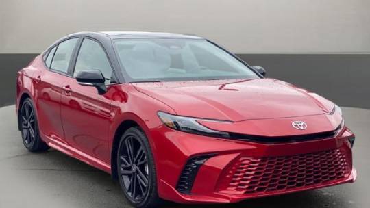 2025 Toyota Camry XSE — Sedan — 3,183 mi — Chattanooga, TN