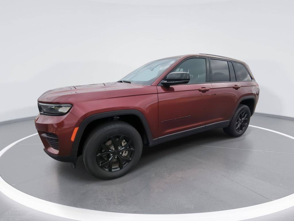2024 Jeep Grand Cherokee Altitude — SUV — 26,650 mi — Sweetwater, TN