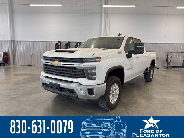 2024 Chevrolet Silverado 2500HD LT — Pickup Truck — 45,178 mi — Pleasanton, TX