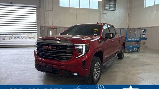 2023 GMC Sierra 1500 AT4 — Pickup Truck — 16,629 mi — Pleasanton, TX