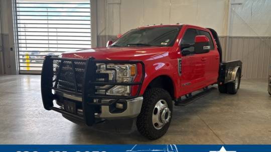 2020 Ford Super Duty F-350 Chassis Cab LARIAT — Chassis Cab Truck — 90,119 mi — Pleasanton, TX
