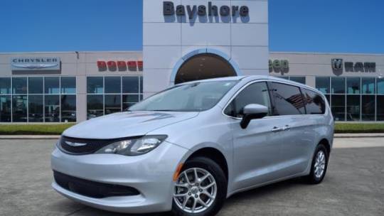 2022 Chrysler Voyager LX — Minivan — 64,750 mi — Baytown, TX