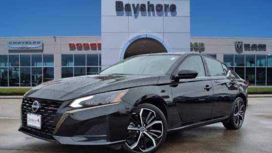 2023 Nissan Altima SR — Sedan — 23,748 mi — Baytown, TX