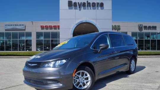 2022 Chrysler Voyager LX — Minivan — 69,068 mi — Baytown, TX