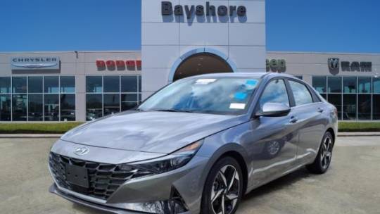 2023 Hyundai Elantra Limited — Sedan — 24,408 mi — Baytown, TX