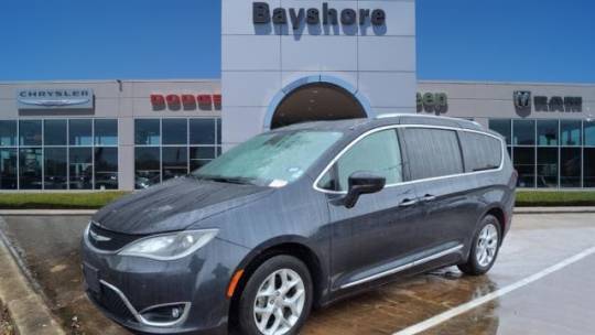 2020 Chrysler Pacifica Touring L — Minivan — 64,601 mi — Baytown, TX