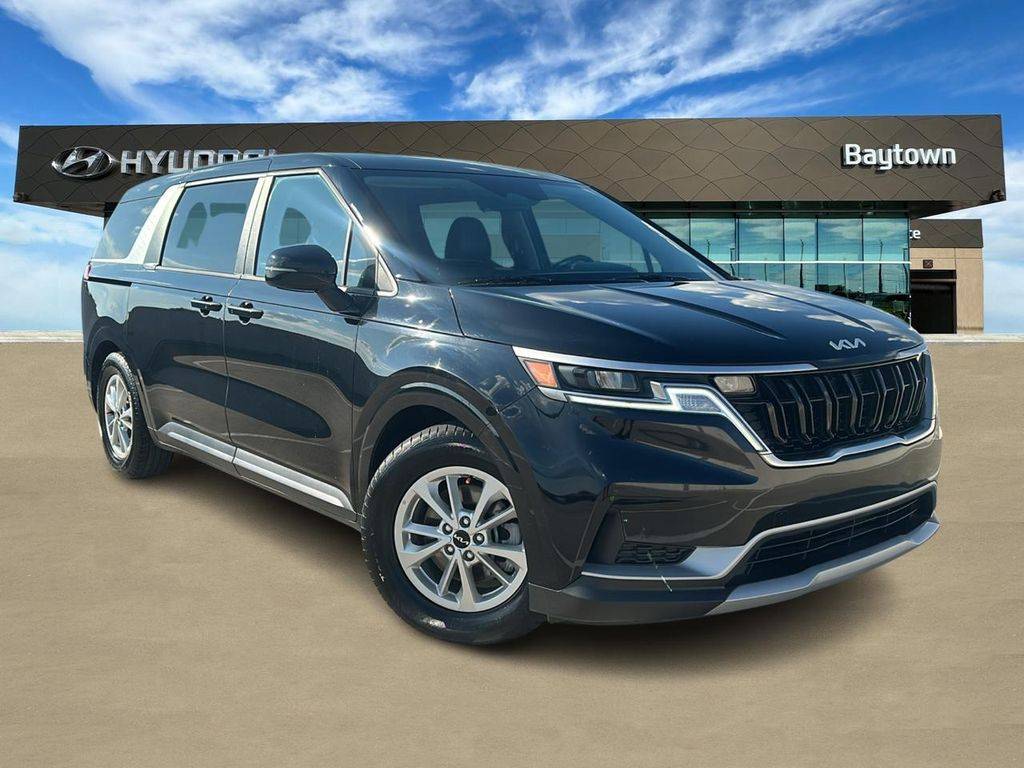 2023 Kia Carnival LXS — Minivan — 69,187 mi — BAYTOWN, TX