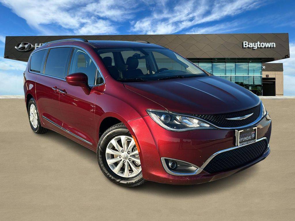 2019 Chrysler Pacifica Touring L — Minivan — 126,237 mi — BAYTOWN, TX