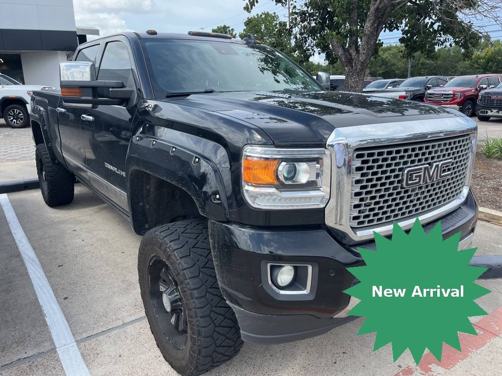 2015 GMC Sierra 2500HD Denali — Pickup Truck — 192,756 mi — Houston, TX