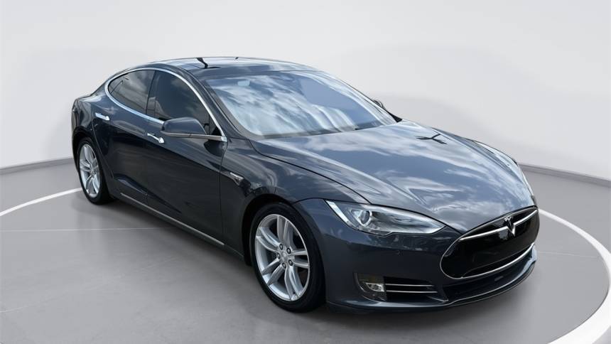 2015 Tesla Model S 70D