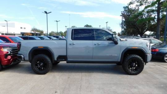 2024 GMC Sierra 2500HD AT4 — Pickup Truck — 15,714 mi — Houston, TX