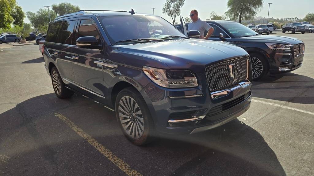 2018 Lincoln Navigator Reserve — SUV — 93,290 mi — Phoenix, AZ