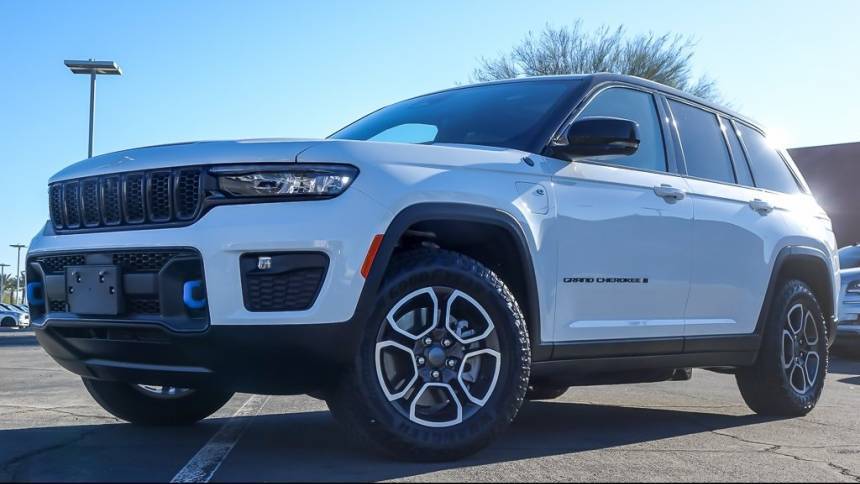 2023 Jeep Grand Cherokee Trailhawk 4xe — SUV — 10,017 mi — Phoenix, AZ