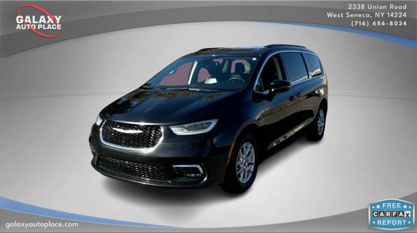2022 Chrysler Pacifica Touring L — Minivan — 60,933 mi — West Seneca, NY