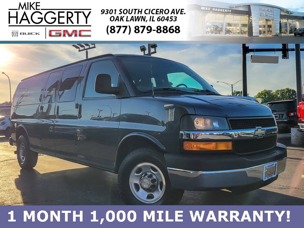 2014 Chevrolet Express Passenger LT — Passenger Van — 54,499 mi — Oak Lawn, IL