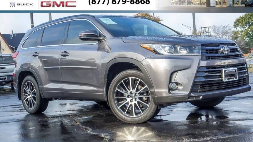 2017 Toyota Highlander SE V6 — SUV — 102,654 mi — Oak Lawn, IL