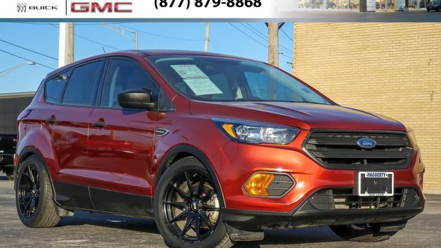 2019 Ford Escape S — SUV — 40,092 mi — Oak Lawn, IL