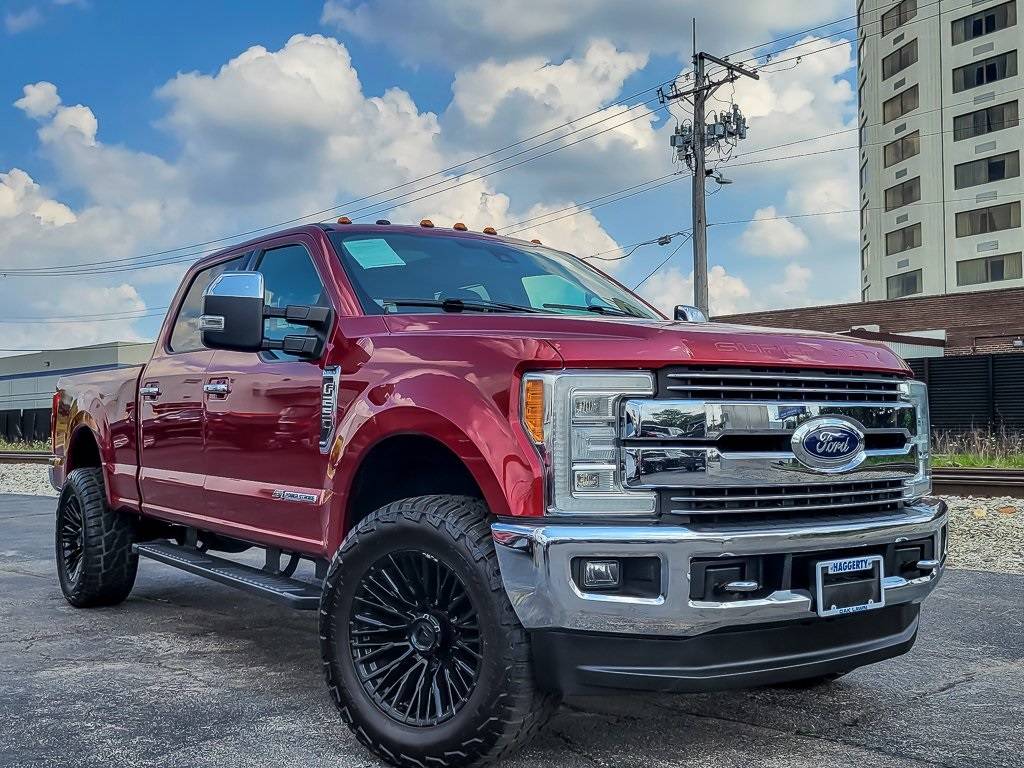 2017 Ford Super Duty F-250 Lariat — Pickup Truck — 107,314 mi — Oak Lawn, IL