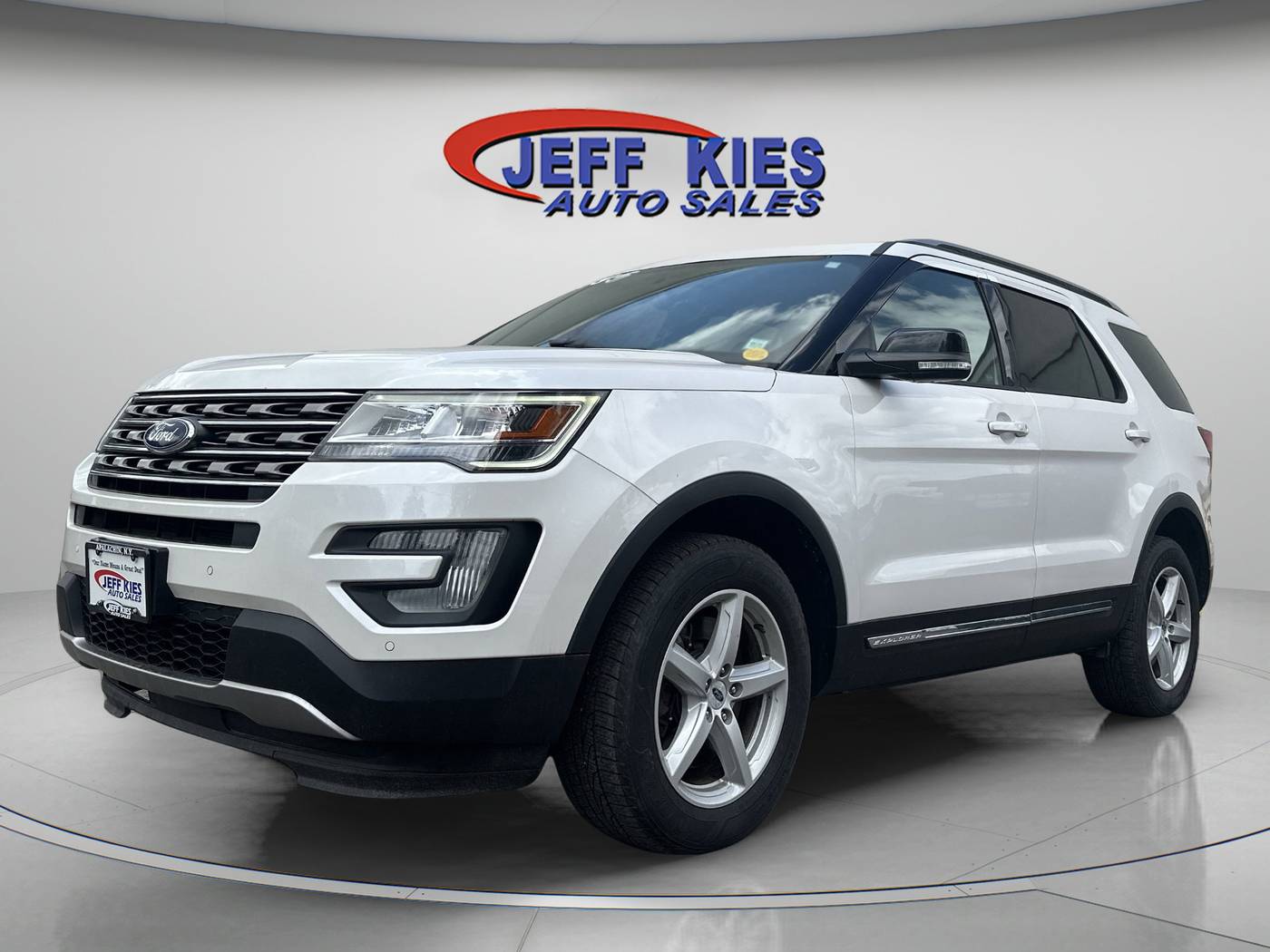 2017 Ford Explorer XLT — SUV — 97,955 mi — Apalachin, NY