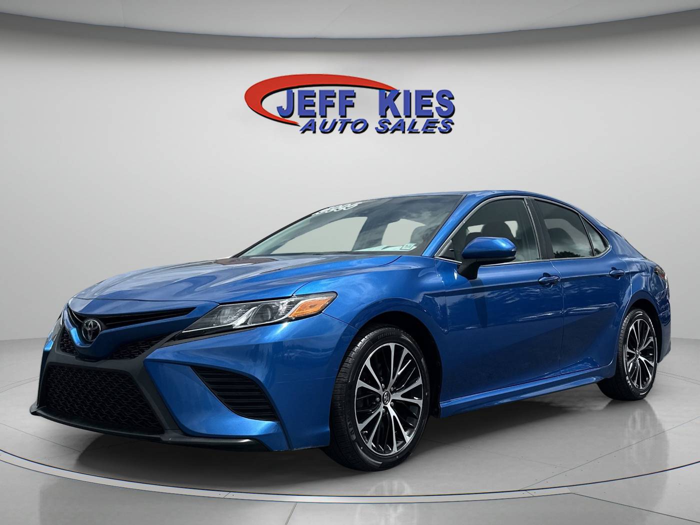 2019 Toyota Camry SE — Sedan — 115,000 mi — Apalachin, NY