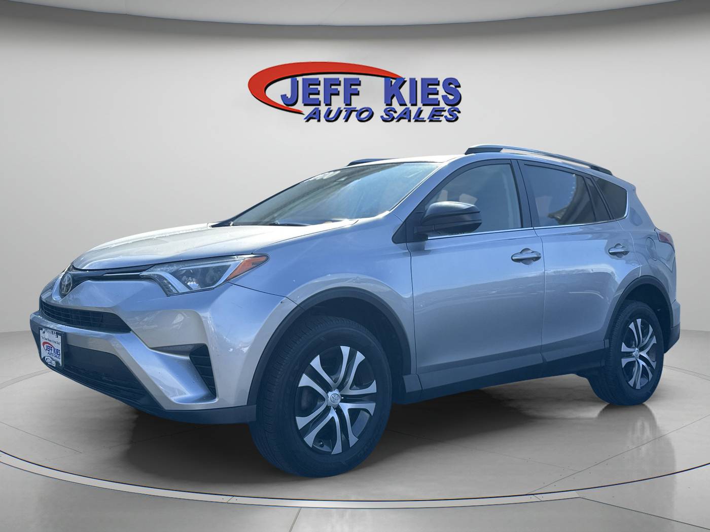 2018 Toyota RAV4 LE — SUV — 104,000 mi — Apalachin, NY