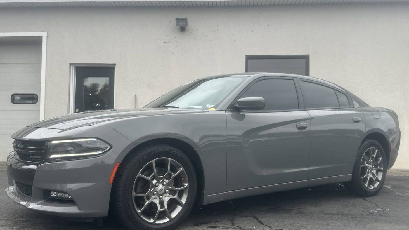 2017 Dodge Charger SXT — Sedan — 96,000 mi — Apalachin, NY