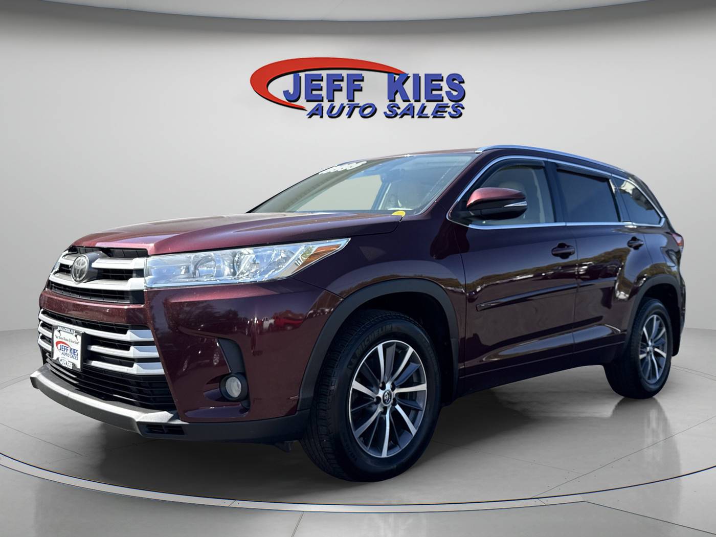 2017 Toyota Highlander XLE — SUV — 128,000 mi — Apalachin, NY