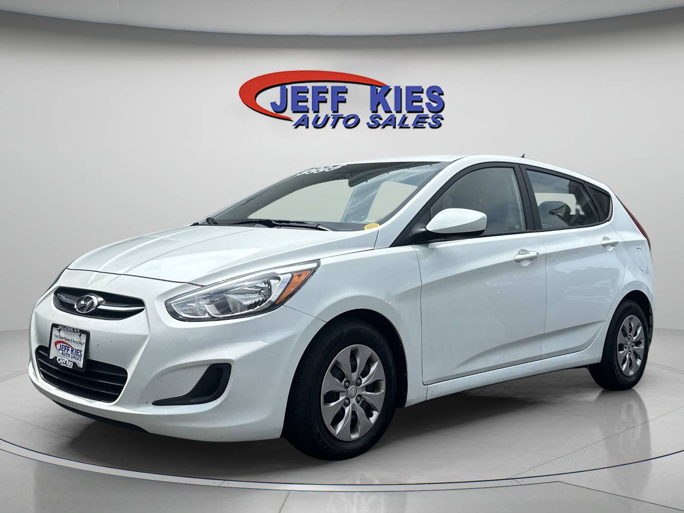 2016 Hyundai Accent SE — Hatchback — 60,000 mi — Apalachin, NY