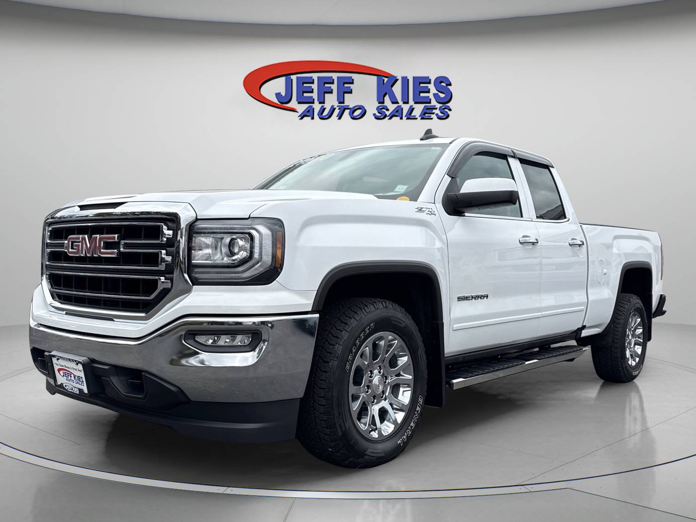 2018 GMC Sierra 1500 SLE — Pickup Truck — 77,000 mi — Apalachin, NY